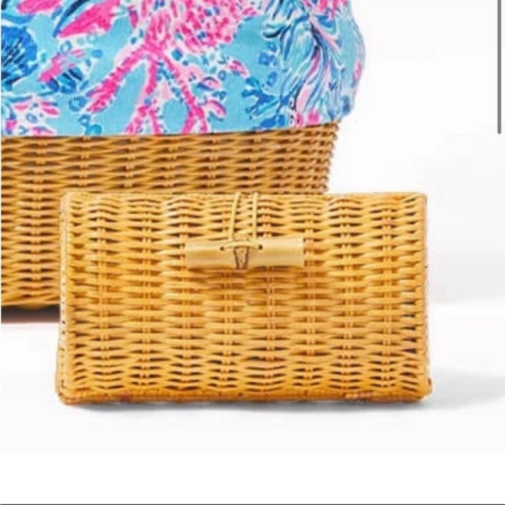 Lilly Pulitzer GWP wicker case - Picture 3 of 3